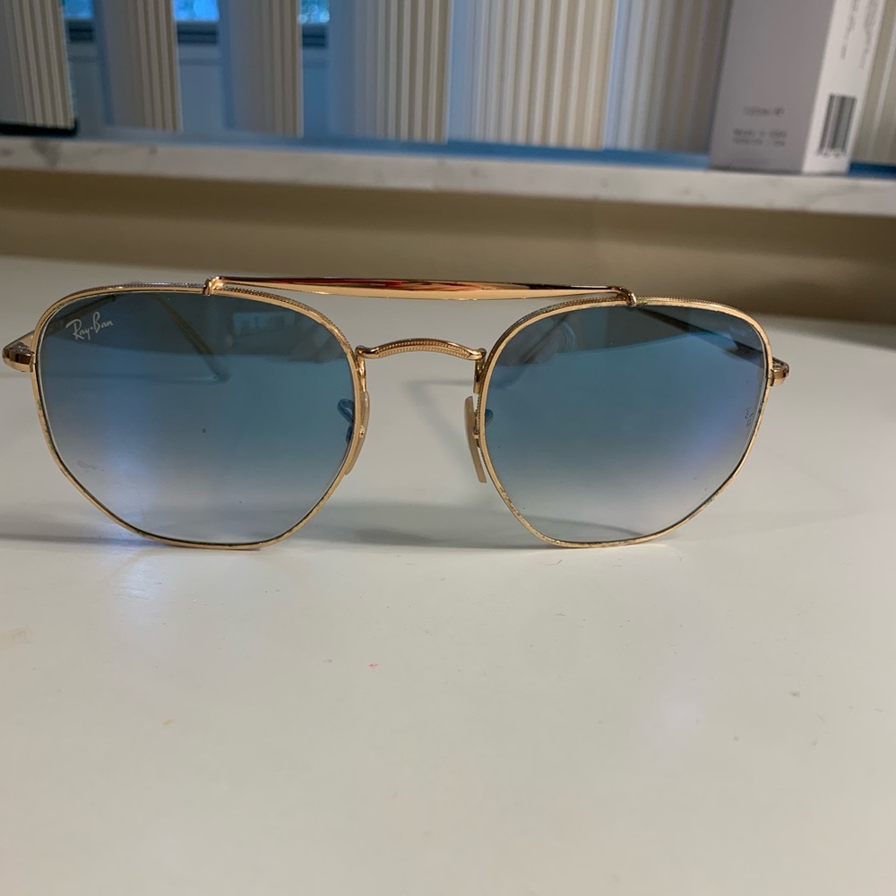 ray ban sunglasses